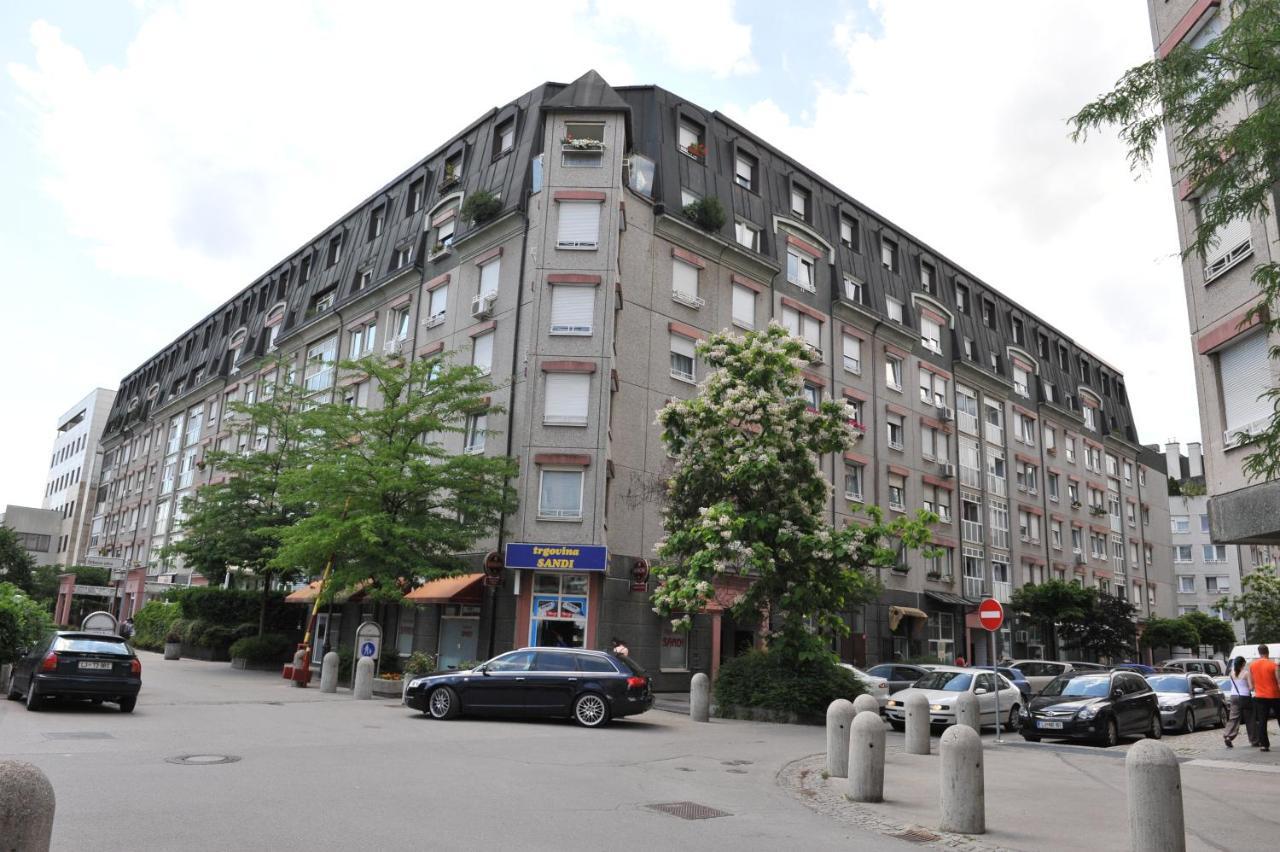 Apartment Zala With Free Parking Tour As Liubliana Exterior foto